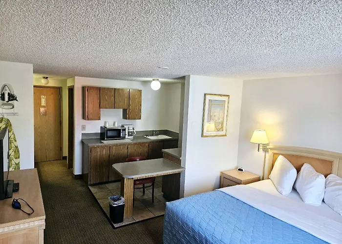 Affordable 3* Evanston
